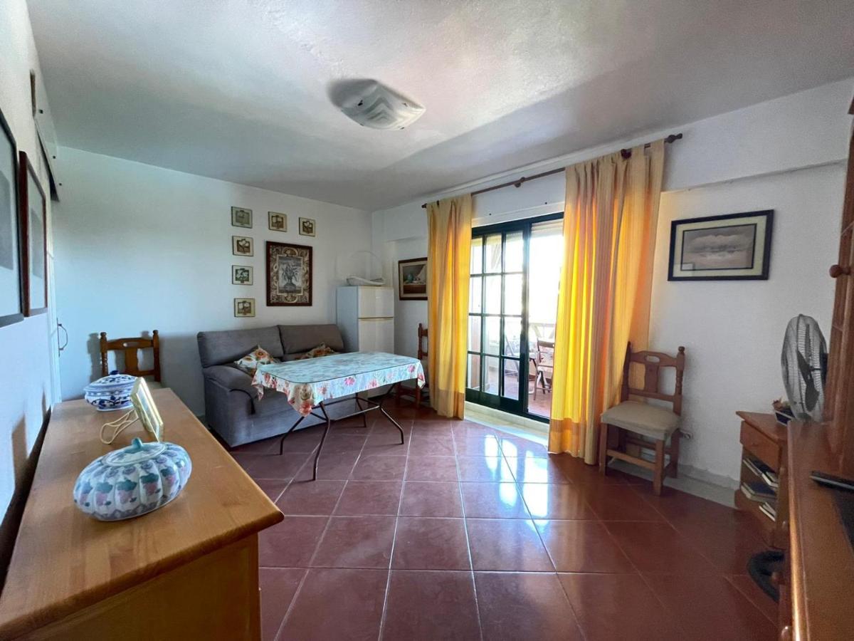 Vistas Laterales Al Mar, 1 Dormitorio Apartment Исла Канела Екстериор снимка